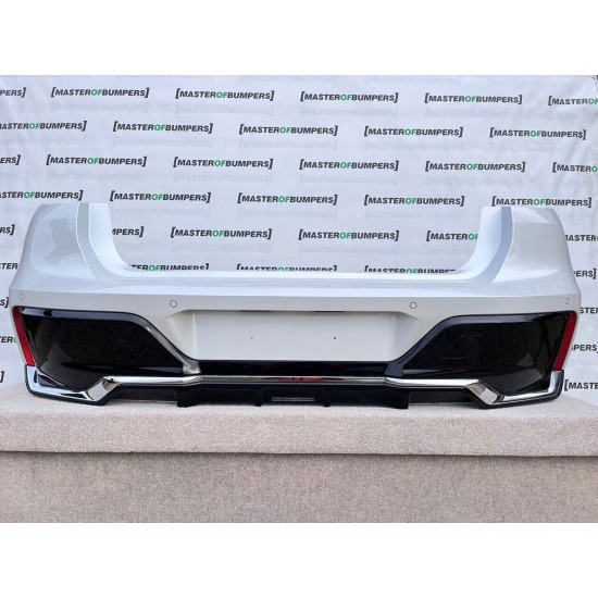 BMW I7 I7 M Sport Xdrive60 2022-on Rear Bumper White 6 Pdc Genuine [f197]