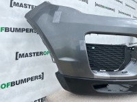 Land Rover Evoque Se 2015-2018 Front Bumper No Pdc No Jets Genuine [p41]