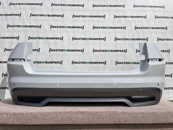 Skoda Kamiq Sel Exective 2019-2023 Rear Bumper White 4 Pdc Genuine [s495]