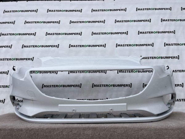 Vauxhall Corsa E Se Hatchback 2015-2018 Front Bumper No Pdc Genuine [q177]