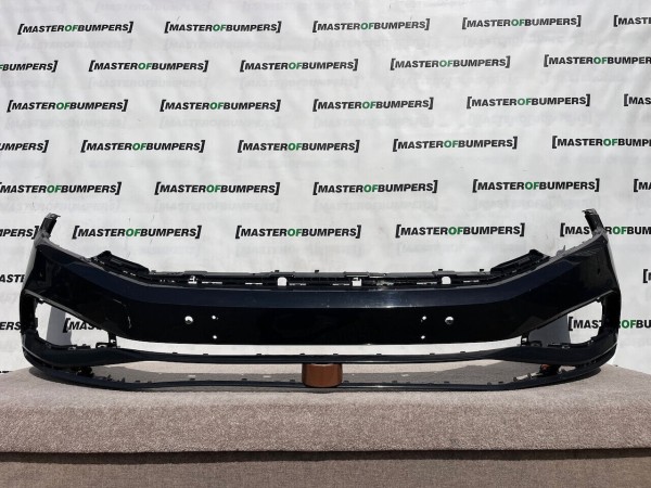 VW Passat Se Trendline Bluemotion B8 2020-2024 Front Bumper 4 Pdc Genuine [v90]