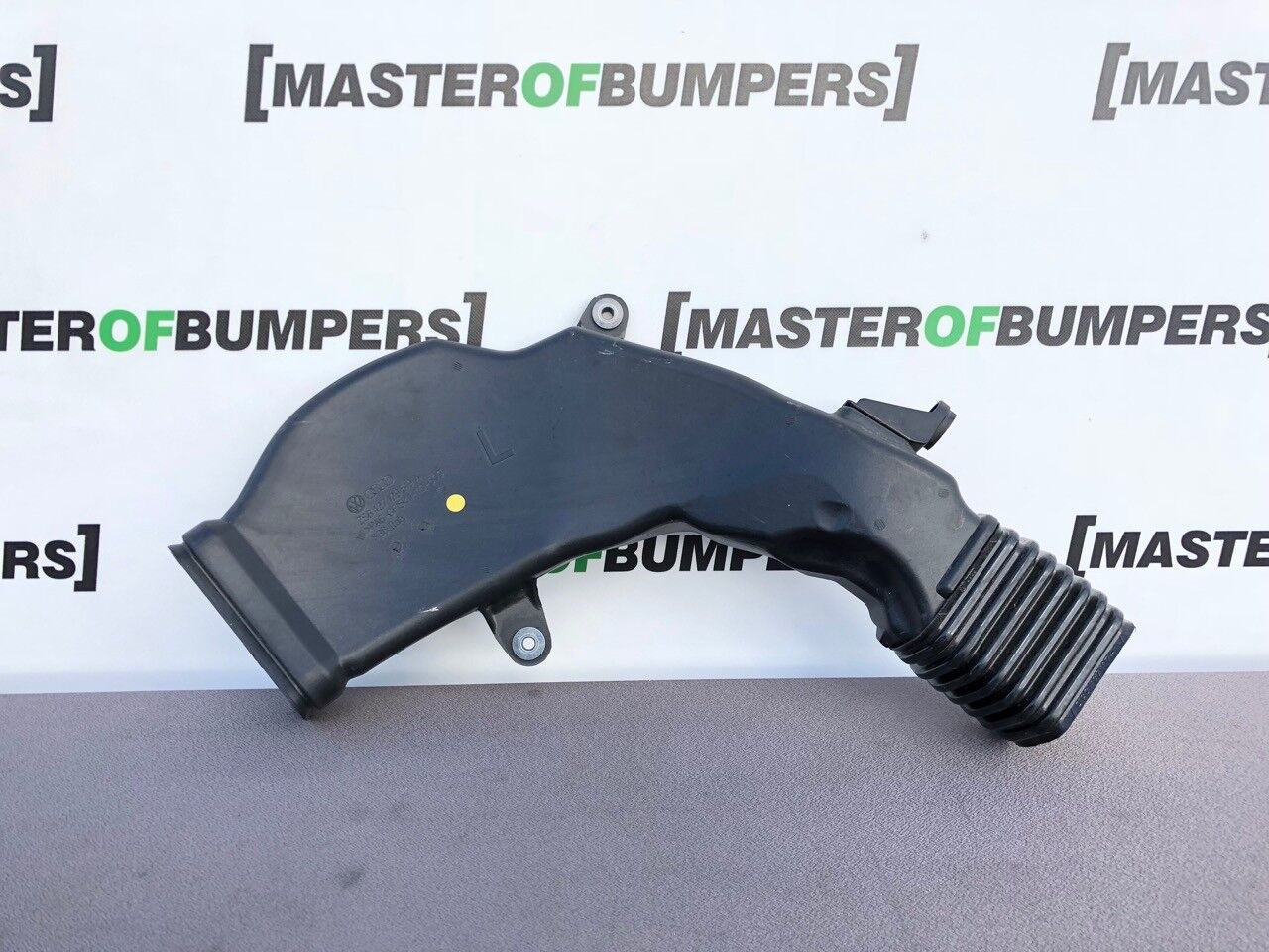 Audi R8 2012-2016 Rear Wing Passenger Side Air Flow Pipe 427129519a