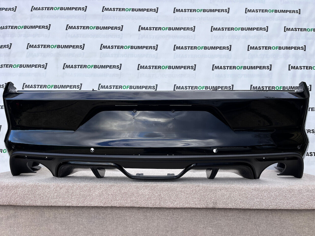 Ford Mustang S550 Shelby 2015-2019 Rear Bumper With Difuser Genuine [f325]