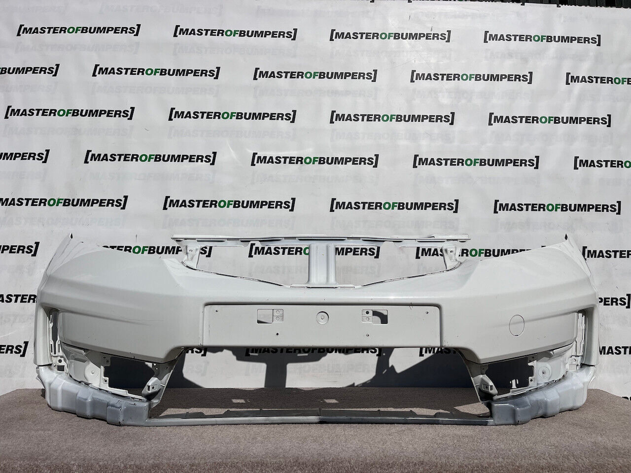 Honda Jazz Sport Mk2 Facelift 2010-2013 Front Bumper White Genuine [g409]