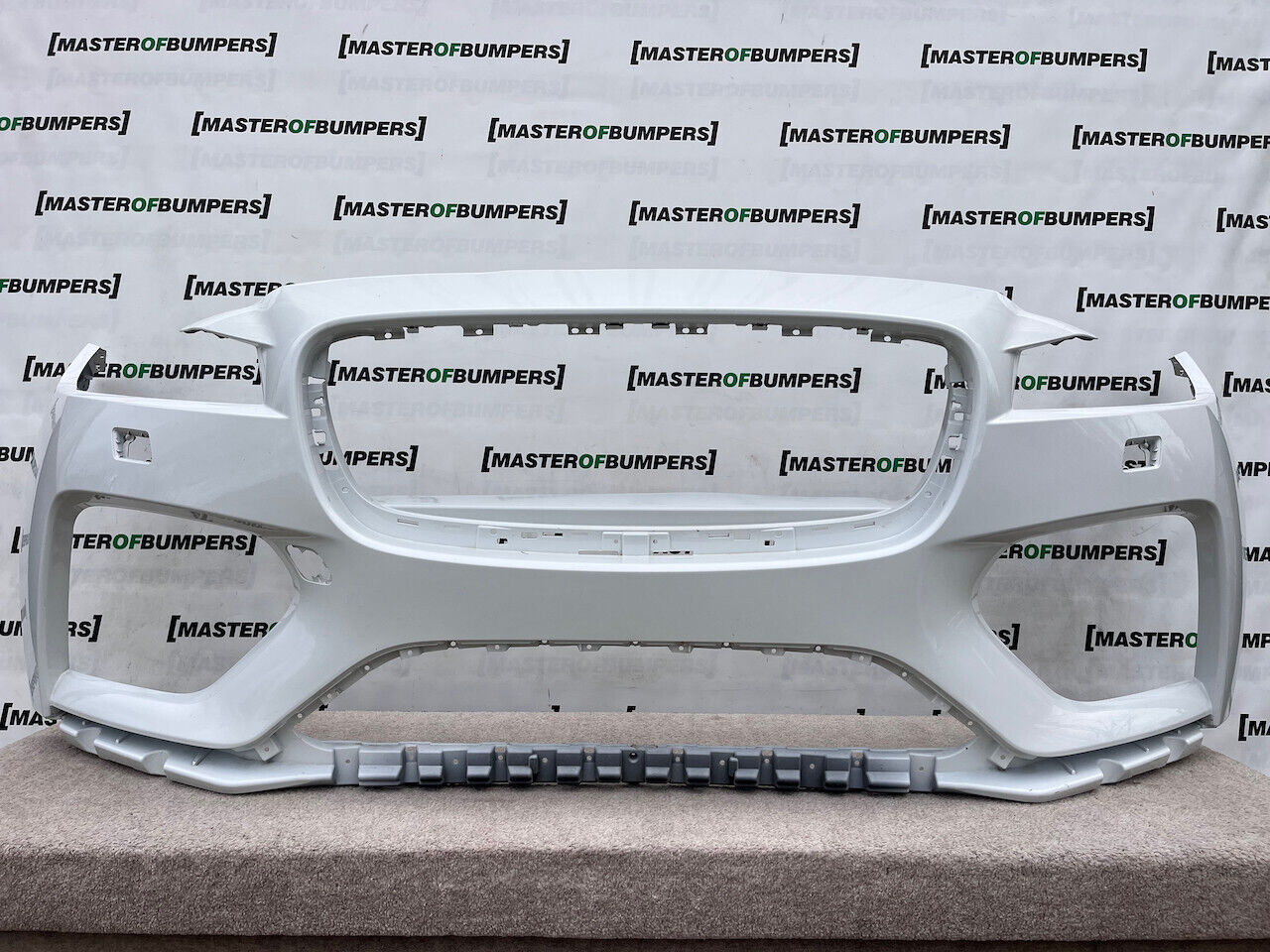 Jaguar F-pace F Pace Svr Hse Suv 2016-2020 Front Bumper White Genuine [p287]