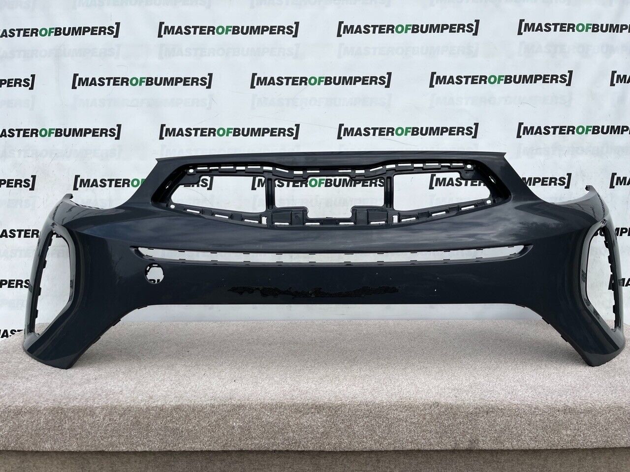 Kia Stonic 2017-2020 Front Bumper Genuine [k365]