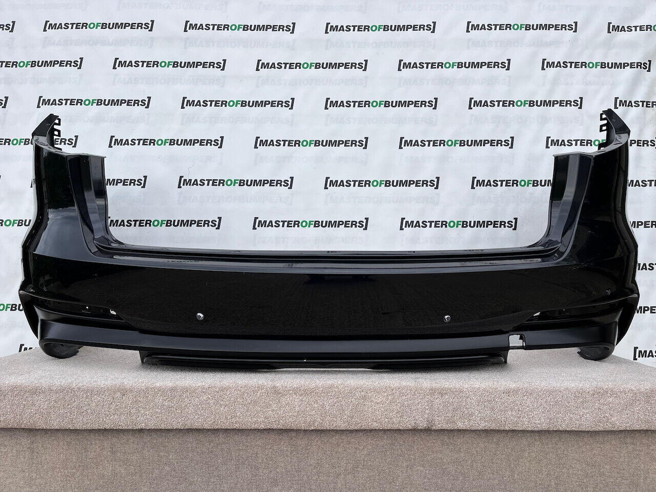 Maserati Levante Trofeo 2018 - 2022 Rear Bumper Black 4 Pdc Genuine [p824]