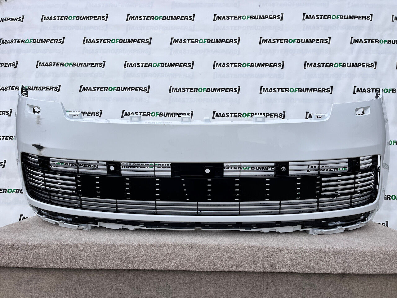 Range Rover Vouge Sv Autobiograp P530 2023-2027 Front Bumper White Genuine [p26]