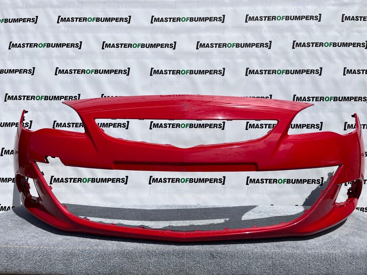 Vauxhall Astra J Gtc 3 Door 2012-2014 Front Bumper Red No Pdc Genuine [q899]