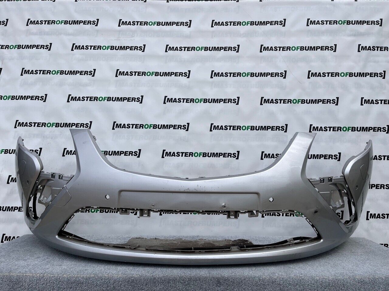 Vauxhall Zafira C Tourer 2012-2016 Front Bumper Pdc + Jets Genuine [q909]